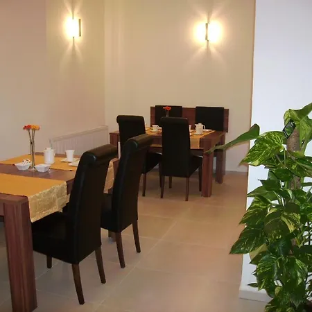 Bed and Breakfast Voyage 3*