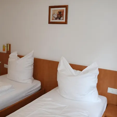 Bed and Breakfast Voyage 3*